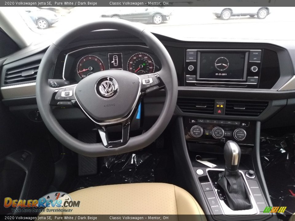 2020 Volkswagen Jetta SE Pure White / Dark Beige Photo #4