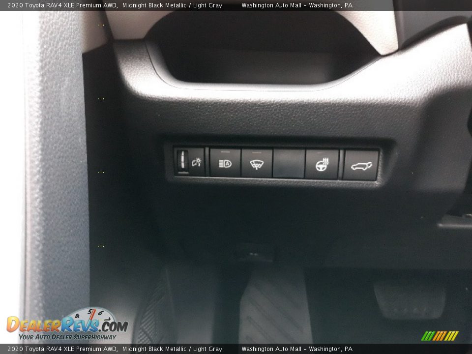 2020 Toyota RAV4 XLE Premium AWD Midnight Black Metallic / Light Gray Photo #10
