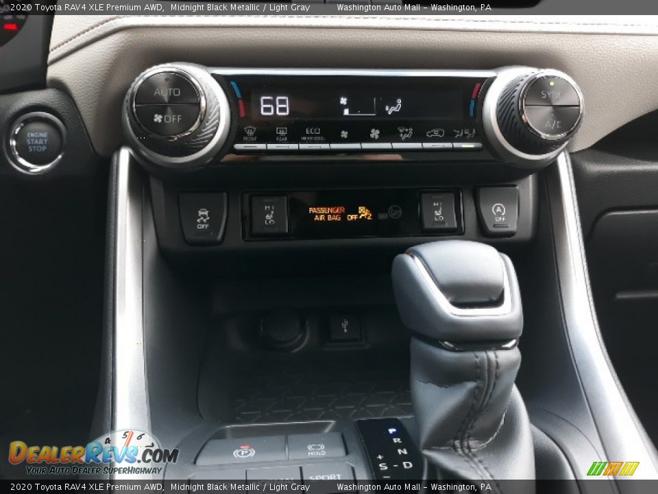 2020 Toyota RAV4 XLE Premium AWD Midnight Black Metallic / Light Gray Photo #14