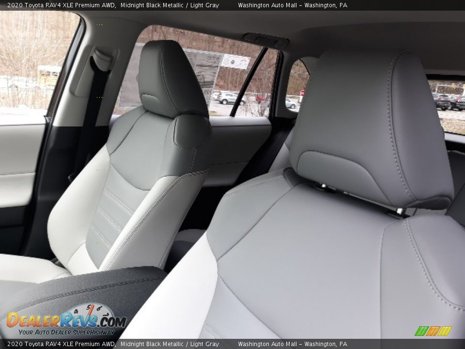 2020 Toyota RAV4 XLE Premium AWD Midnight Black Metallic / Light Gray Photo #25
