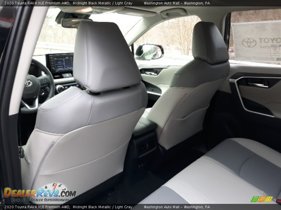 2020 Toyota RAV4 XLE Premium AWD Midnight Black Metallic / Light Gray Photo #30