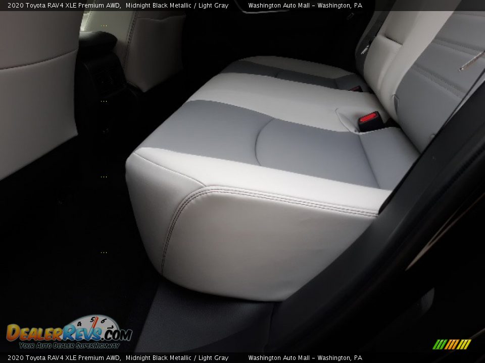 2020 Toyota RAV4 XLE Premium AWD Midnight Black Metallic / Light Gray Photo #33