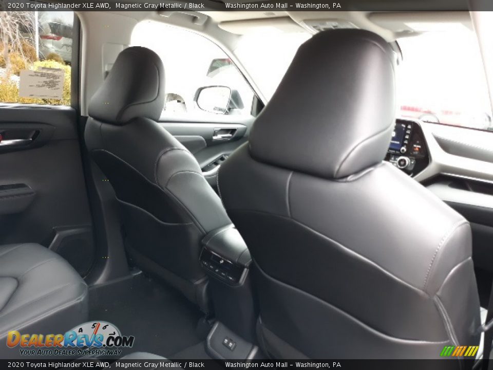 2020 Toyota Highlander XLE AWD Magnetic Gray Metallic / Black Photo #35