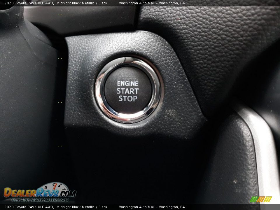 2020 Toyota RAV4 XLE AWD Midnight Black Metallic / Black Photo #10