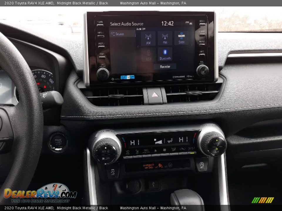 2020 Toyota RAV4 XLE AWD Midnight Black Metallic / Black Photo #11