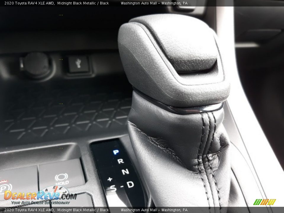 2020 Toyota RAV4 XLE AWD Midnight Black Metallic / Black Photo #19