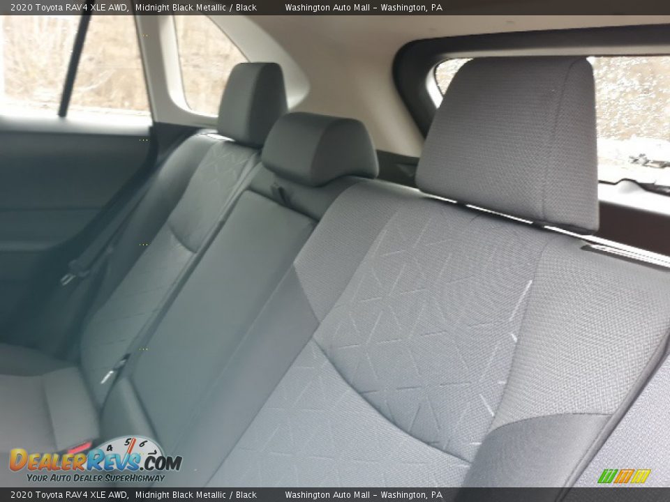 2020 Toyota RAV4 XLE AWD Midnight Black Metallic / Black Photo #31