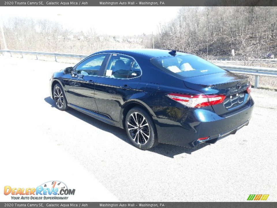 2020 Toyota Camry SE Galactic Aqua Mica / Ash Photo #2