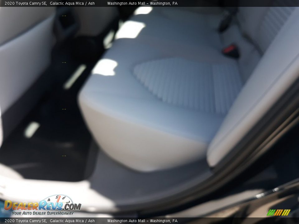 2020 Toyota Camry SE Galactic Aqua Mica / Ash Photo #27