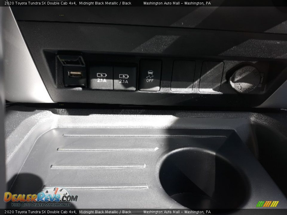 2020 Toyota Tundra SX Double Cab 4x4 Midnight Black Metallic / Black Photo #15