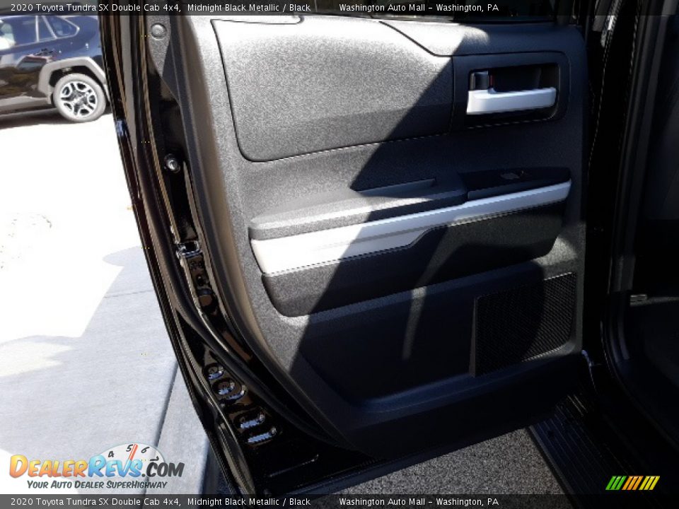 2020 Toyota Tundra SX Double Cab 4x4 Midnight Black Metallic / Black Photo #30