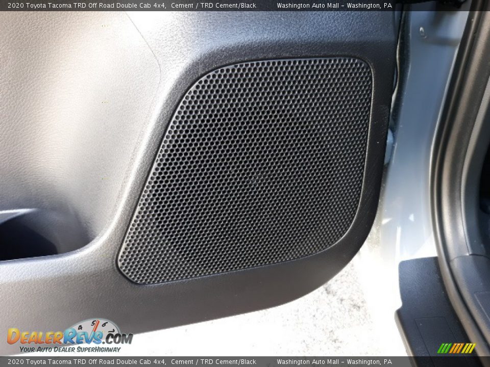 2020 Toyota Tacoma TRD Off Road Double Cab 4x4 Cement / TRD Cement/Black Photo #31