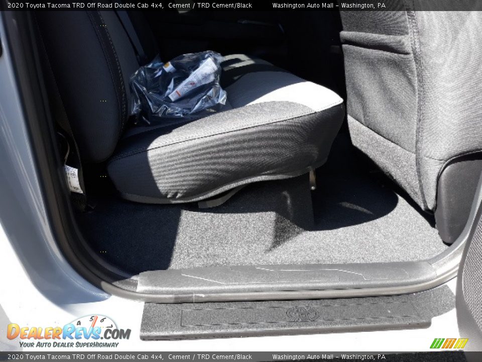 2020 Toyota Tacoma TRD Off Road Double Cab 4x4 Cement / TRD Cement/Black Photo #35