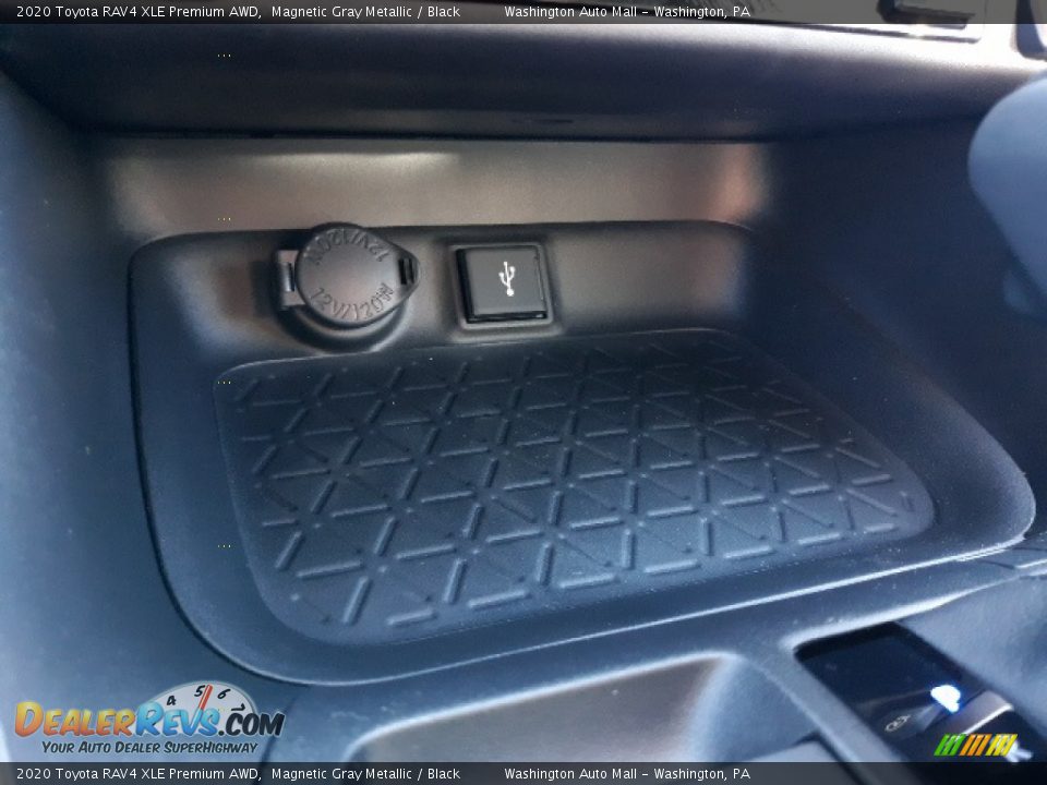 2020 Toyota RAV4 XLE Premium AWD Magnetic Gray Metallic / Black Photo #17