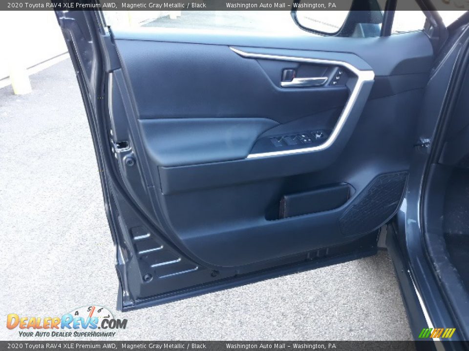 2020 Toyota RAV4 XLE Premium AWD Magnetic Gray Metallic / Black Photo #26