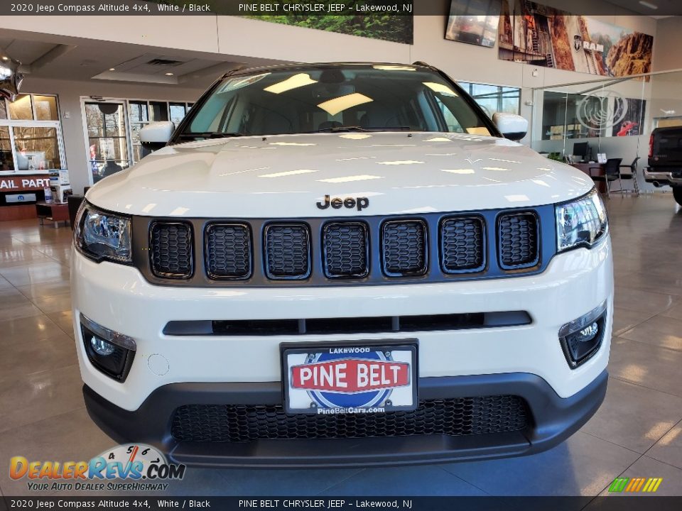 2020 Jeep Compass Altitude 4x4 White / Black Photo #2