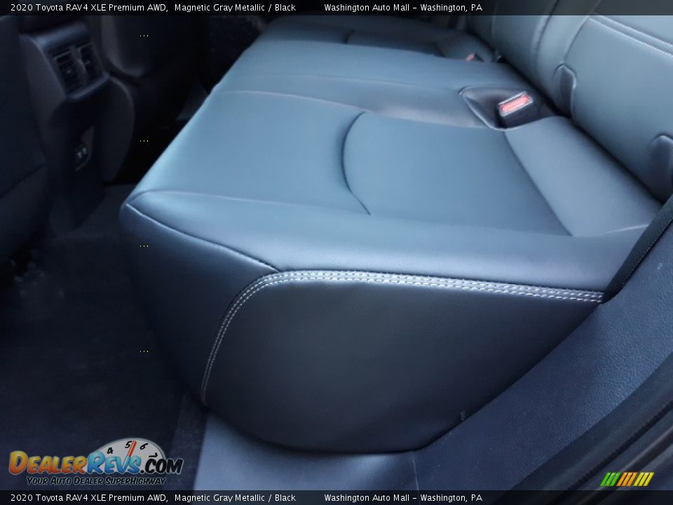 2020 Toyota RAV4 XLE Premium AWD Magnetic Gray Metallic / Black Photo #31