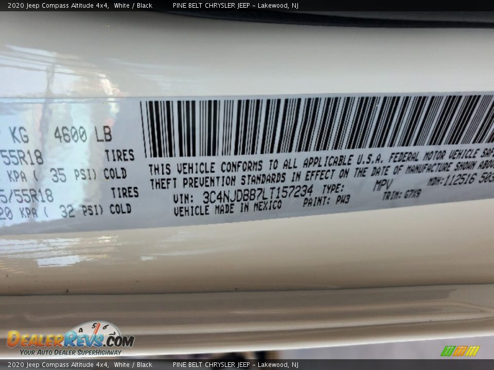 2020 Jeep Compass Altitude 4x4 White / Black Photo #9