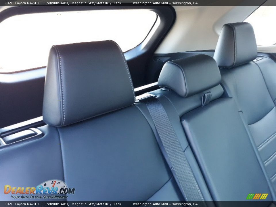 2020 Toyota RAV4 XLE Premium AWD Magnetic Gray Metallic / Black Photo #36
