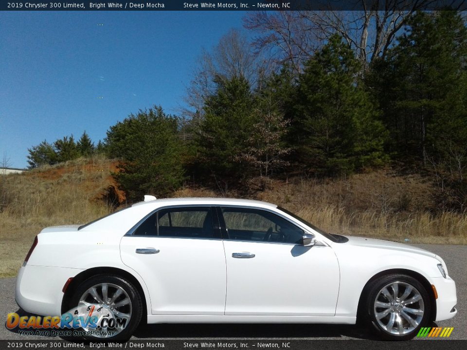 2019 Chrysler 300 Limited Bright White / Deep Mocha Photo #5