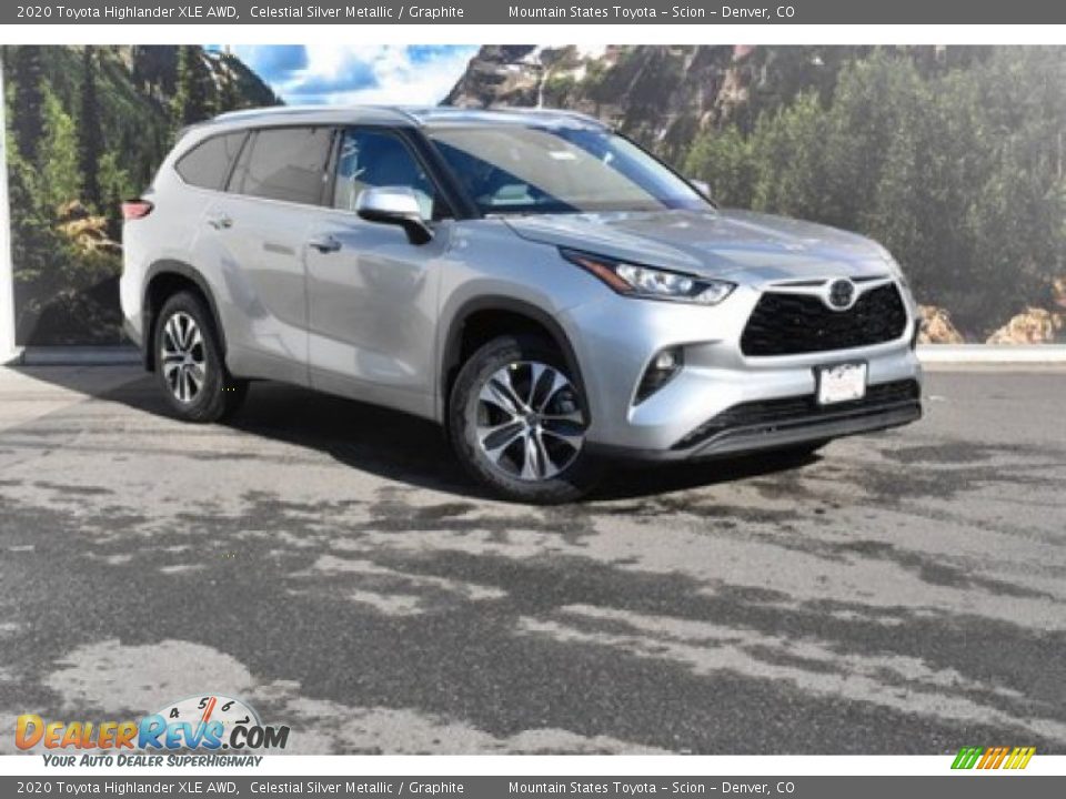 2020 Toyota Highlander XLE AWD Celestial Silver Metallic / Graphite Photo #1