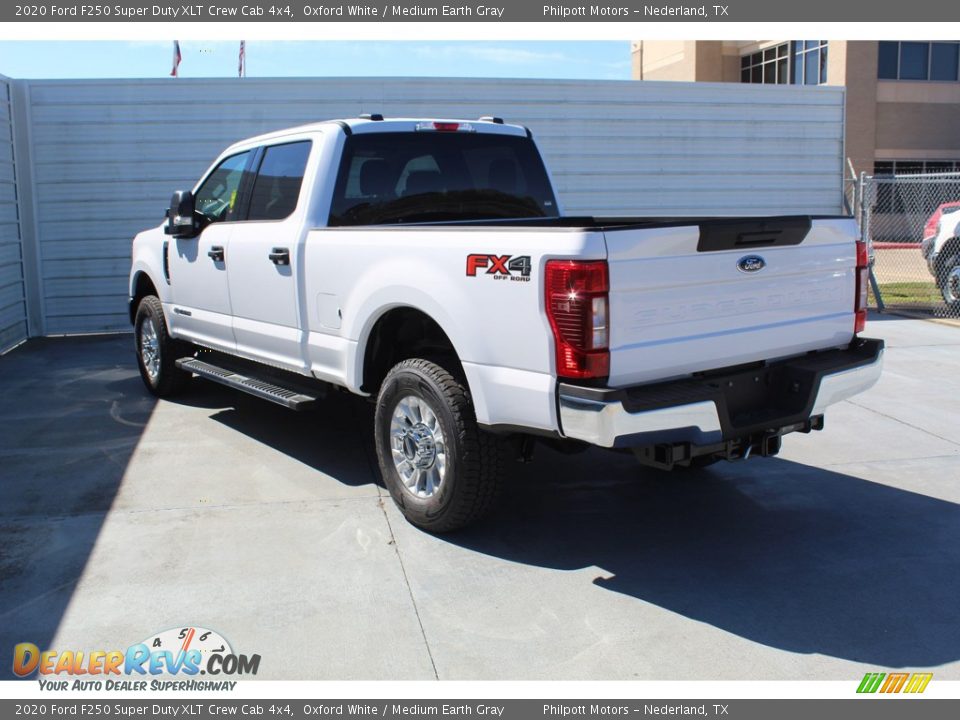2020 Ford F250 Super Duty XLT Crew Cab 4x4 Oxford White / Medium Earth Gray Photo #5