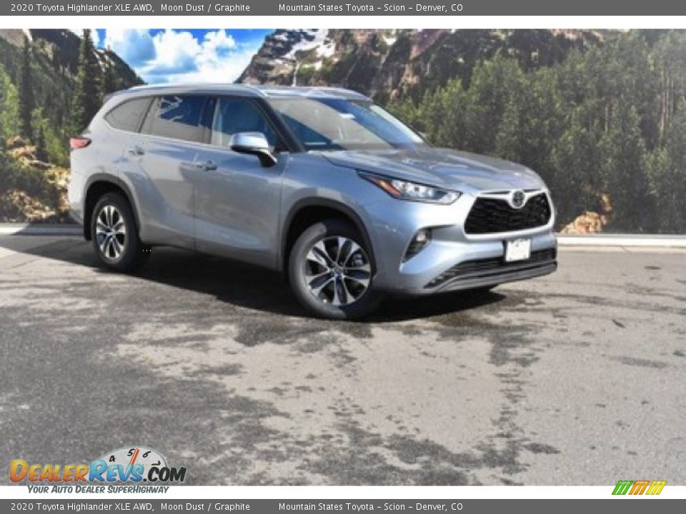 2020 Toyota Highlander XLE AWD Moon Dust / Graphite Photo #1
