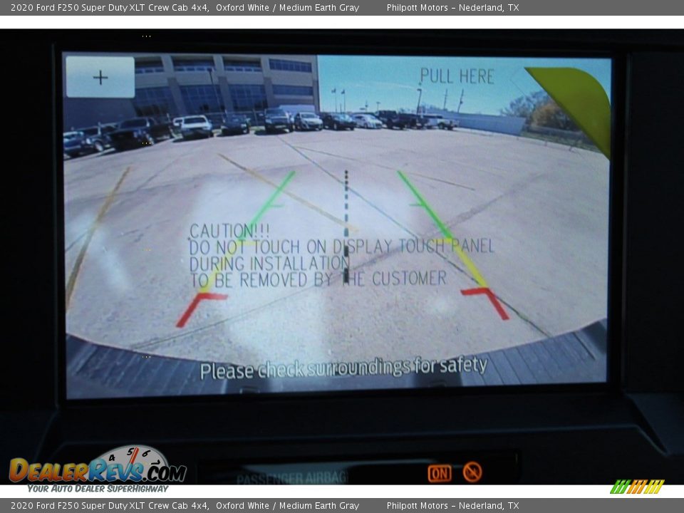 2020 Ford F250 Super Duty XLT Crew Cab 4x4 Oxford White / Medium Earth Gray Photo #16