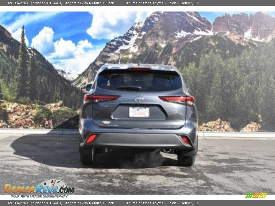 2020 Toyota Highlander XLE AWD Magnetic Gray Metallic / Black Photo #4