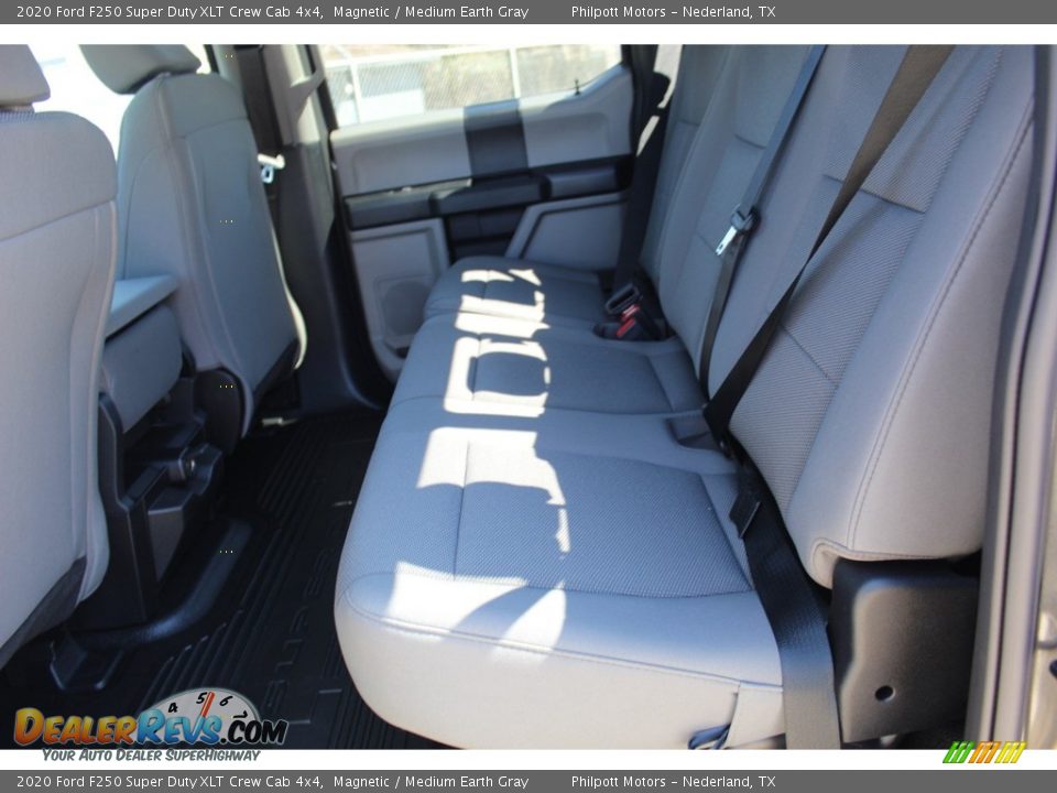 2020 Ford F250 Super Duty XLT Crew Cab 4x4 Magnetic / Medium Earth Gray Photo #18