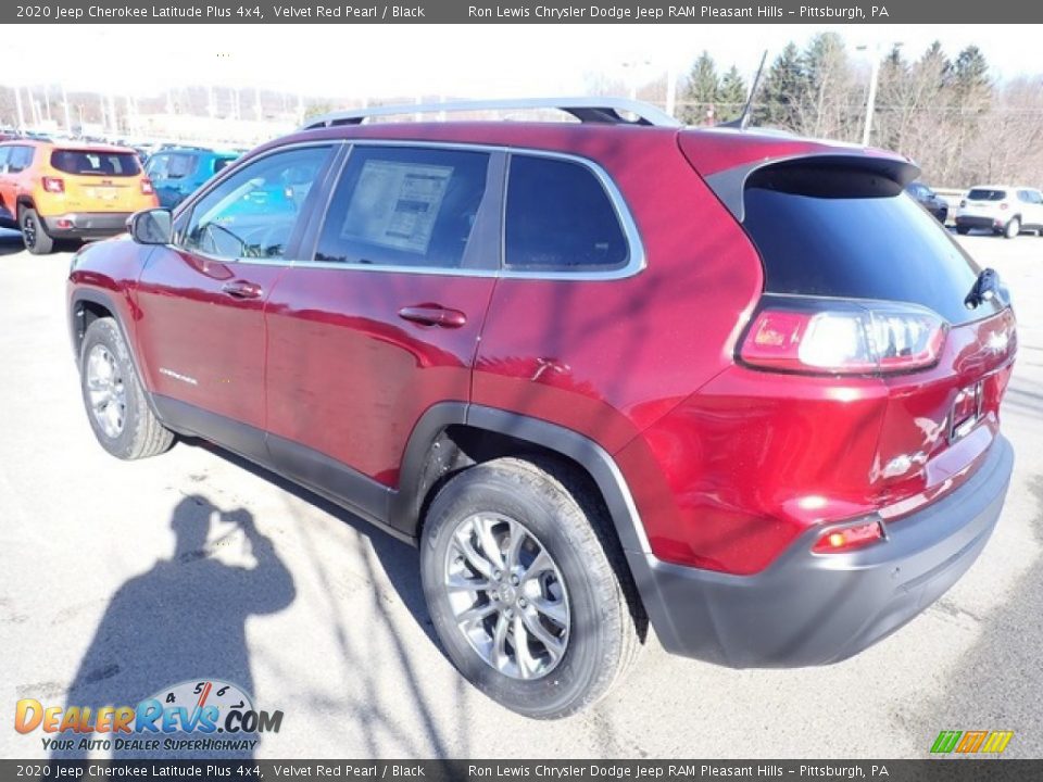 2020 Jeep Cherokee Latitude Plus 4x4 Velvet Red Pearl / Black Photo #3