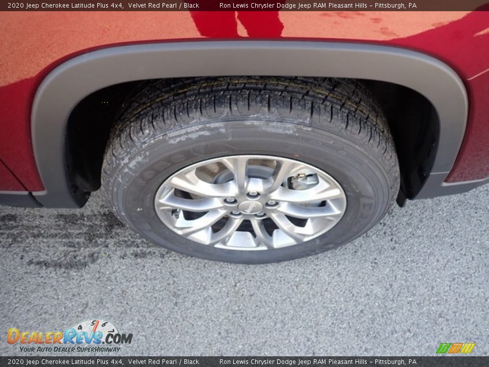2020 Jeep Cherokee Latitude Plus 4x4 Velvet Red Pearl / Black Photo #9