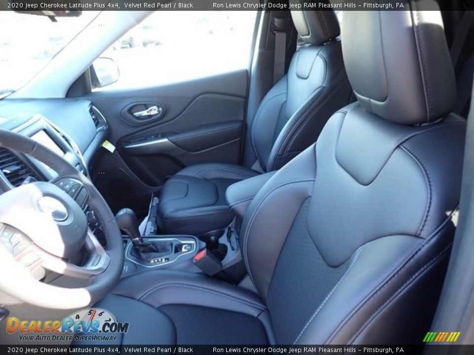 2020 Jeep Cherokee Latitude Plus 4x4 Velvet Red Pearl / Black Photo #13