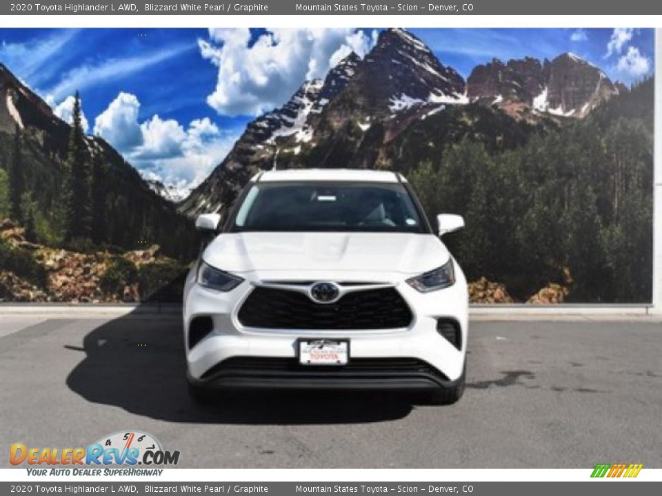 2020 Toyota Highlander L AWD Blizzard White Pearl / Graphite Photo #2