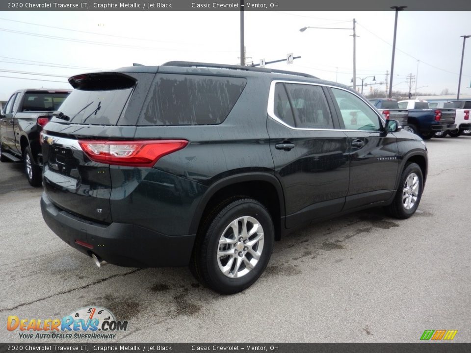 2020 Chevrolet Traverse LT Graphite Metallic / Jet Black Photo #4