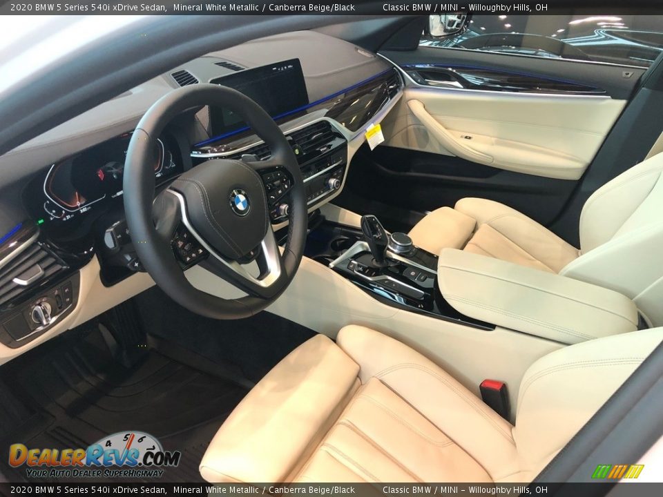 2020 BMW 5 Series 540i xDrive Sedan Mineral White Metallic / Canberra Beige/Black Photo #3