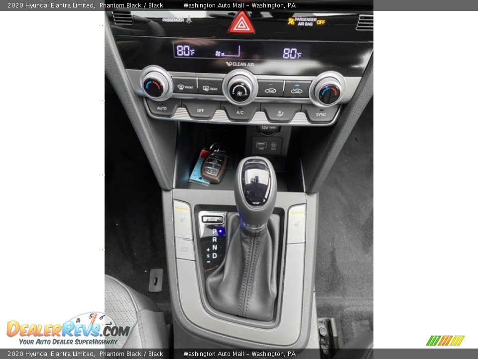 2020 Hyundai Elantra Limited Phantom Black / Black Photo #31
