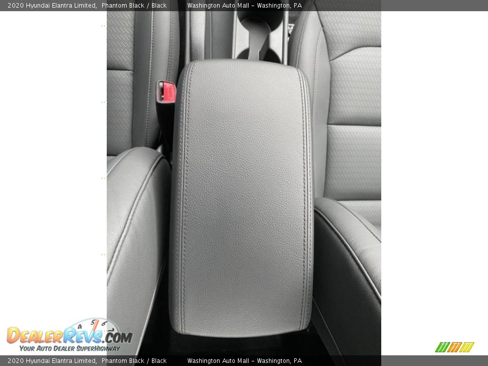 2020 Hyundai Elantra Limited Phantom Black / Black Photo #32