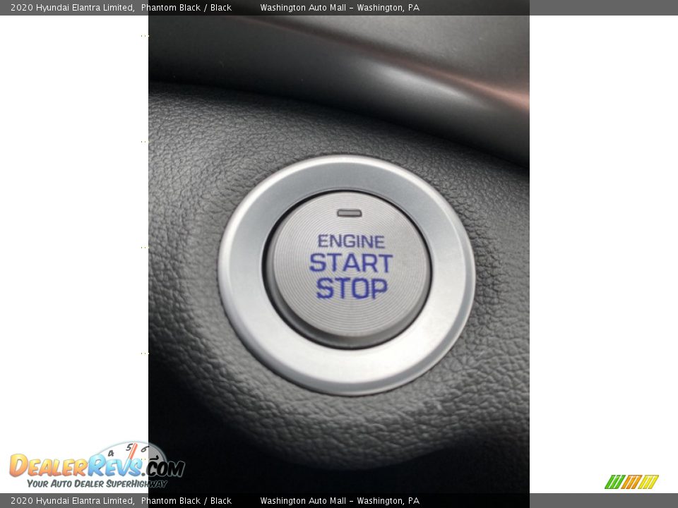 2020 Hyundai Elantra Limited Phantom Black / Black Photo #33