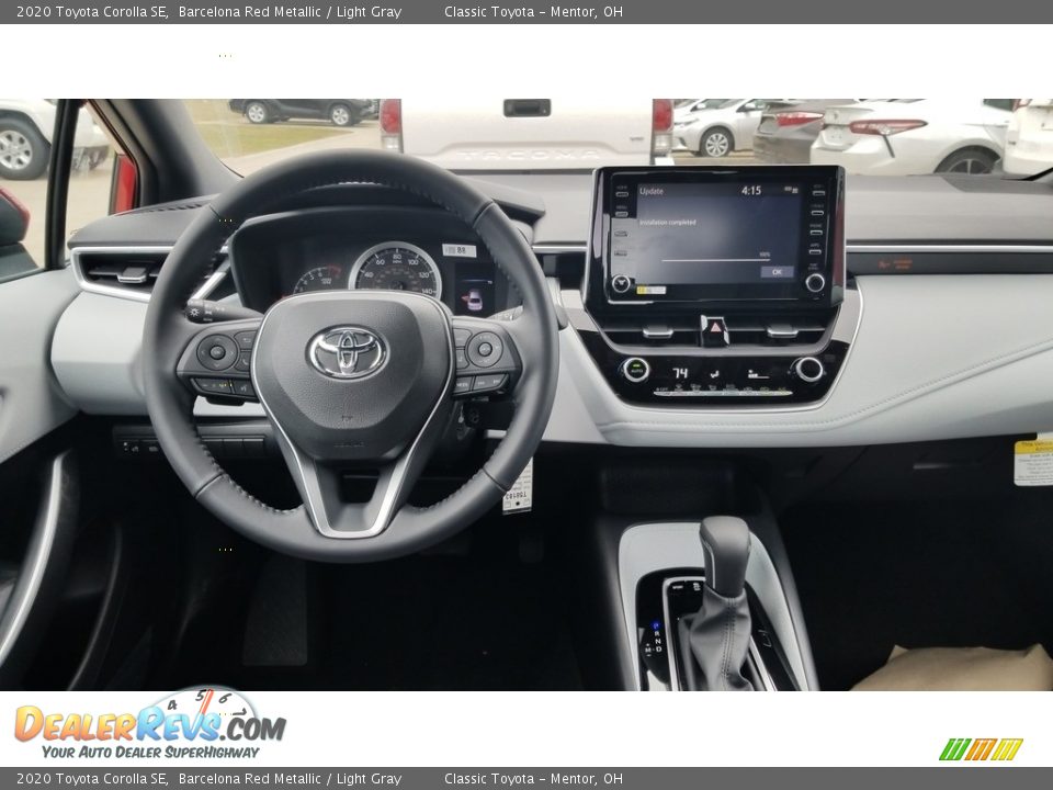 2020 Toyota Corolla SE Barcelona Red Metallic / Light Gray Photo #4