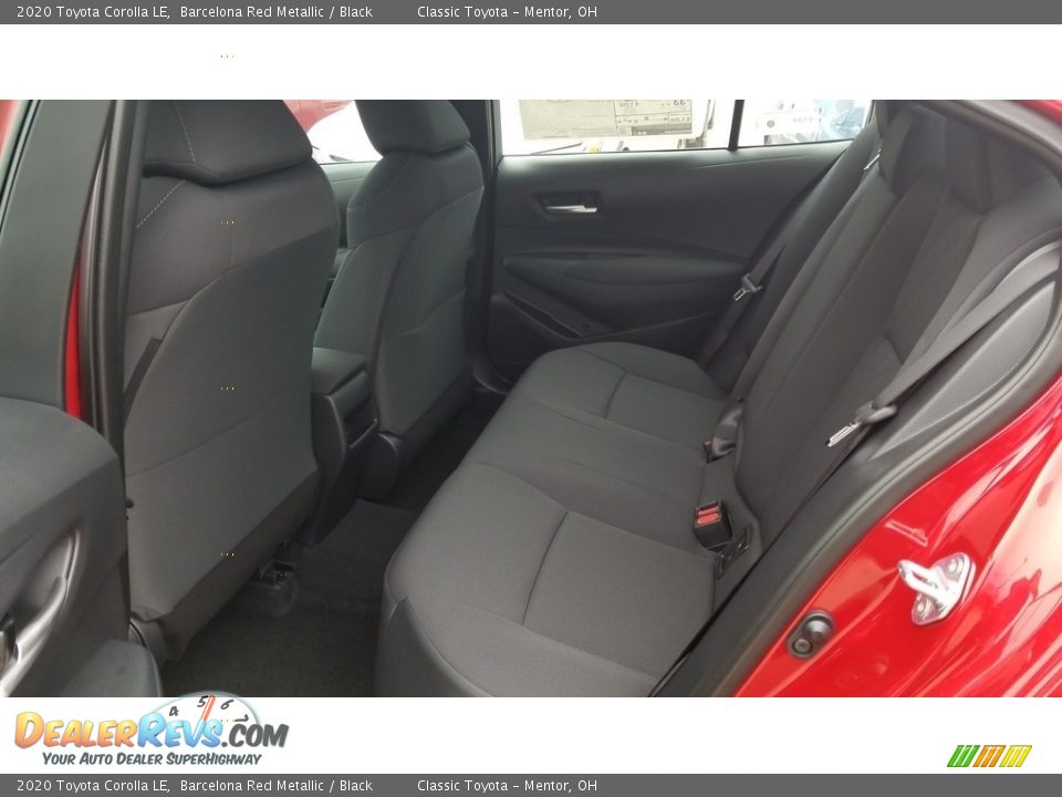 2020 Toyota Corolla LE Barcelona Red Metallic / Black Photo #3