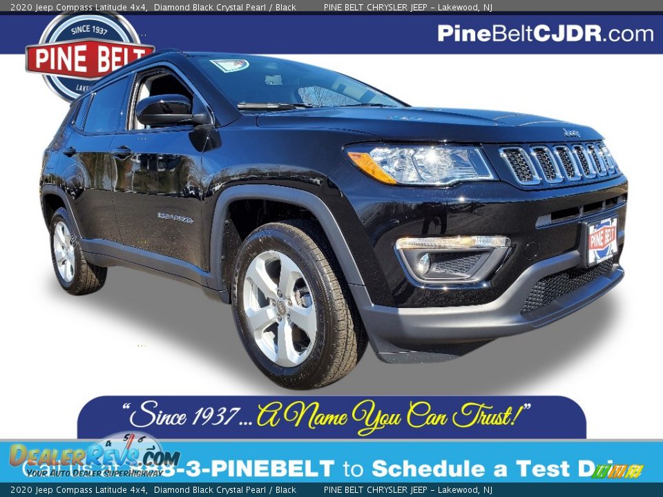 2020 Jeep Compass Latitude 4x4 Diamond Black Crystal Pearl / Black Photo #1
