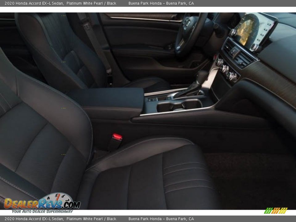 2020 Honda Accord EX-L Sedan Platinum White Pearl / Black Photo #32