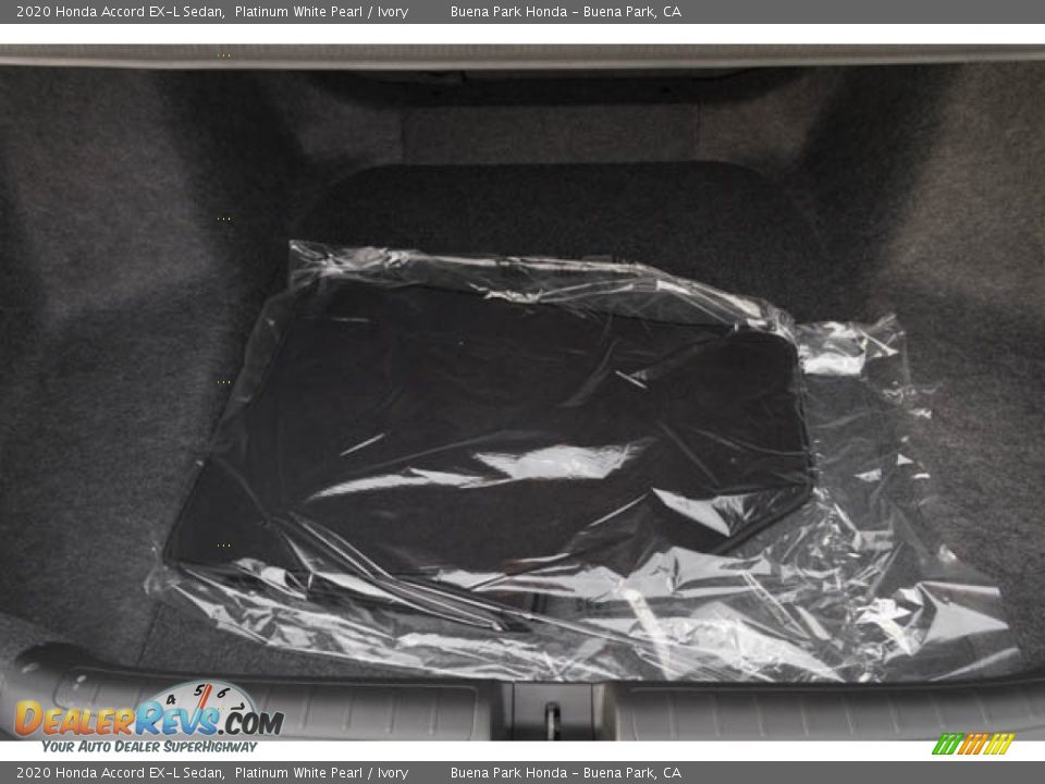 2020 Honda Accord EX-L Sedan Platinum White Pearl / Ivory Photo #36