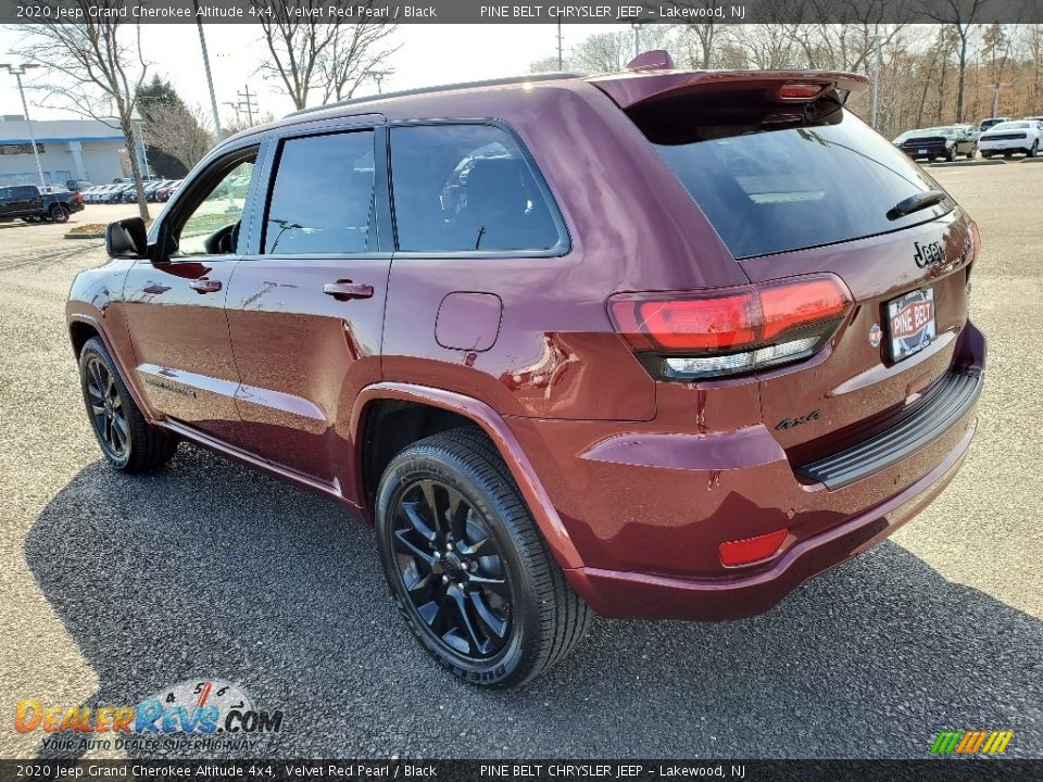 2020 Jeep Grand Cherokee Altitude 4x4 Velvet Red Pearl / Black Photo #6