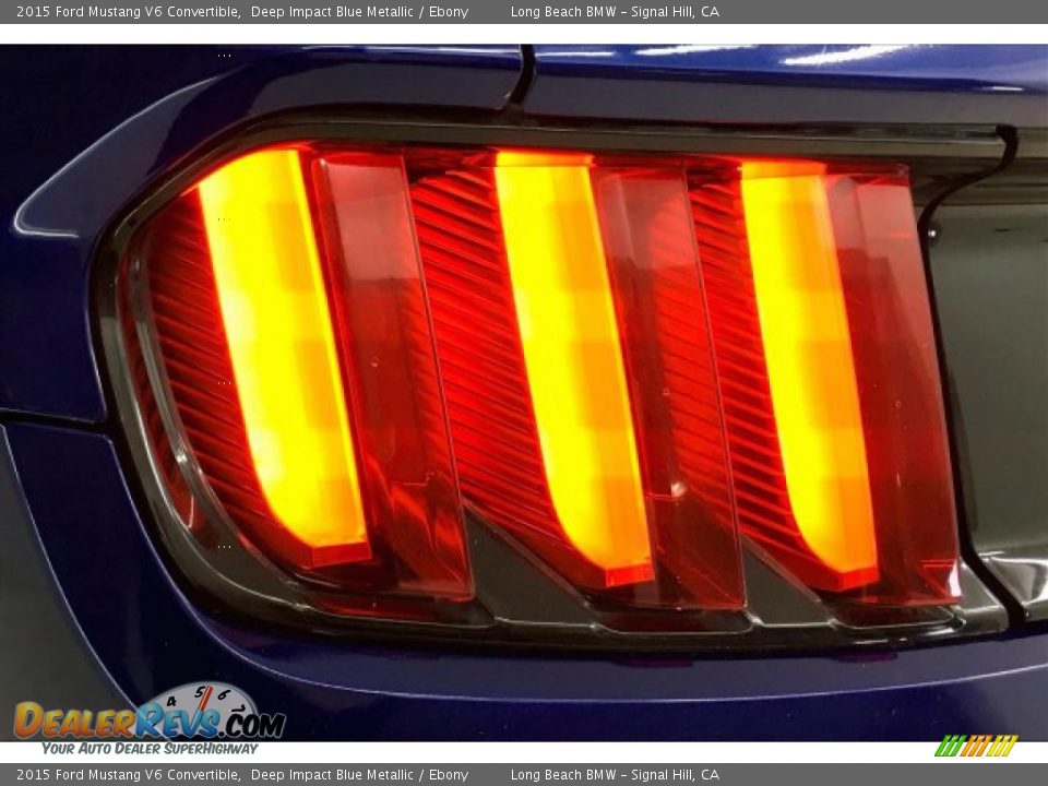 2015 Ford Mustang V6 Convertible Deep Impact Blue Metallic / Ebony Photo #19