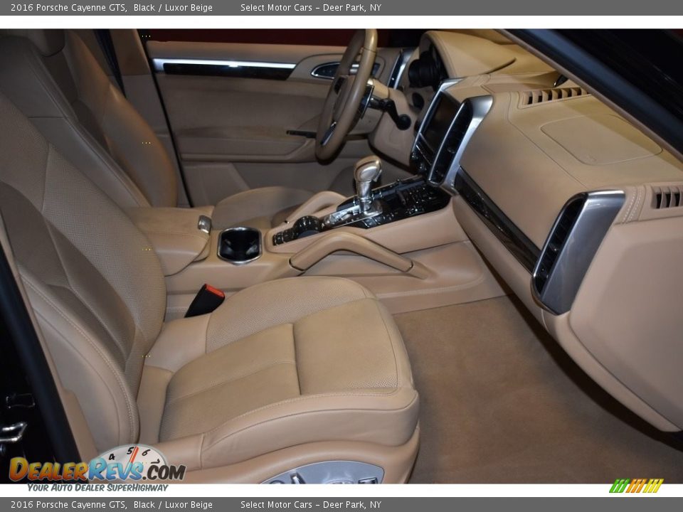 2016 Porsche Cayenne GTS Black / Luxor Beige Photo #15