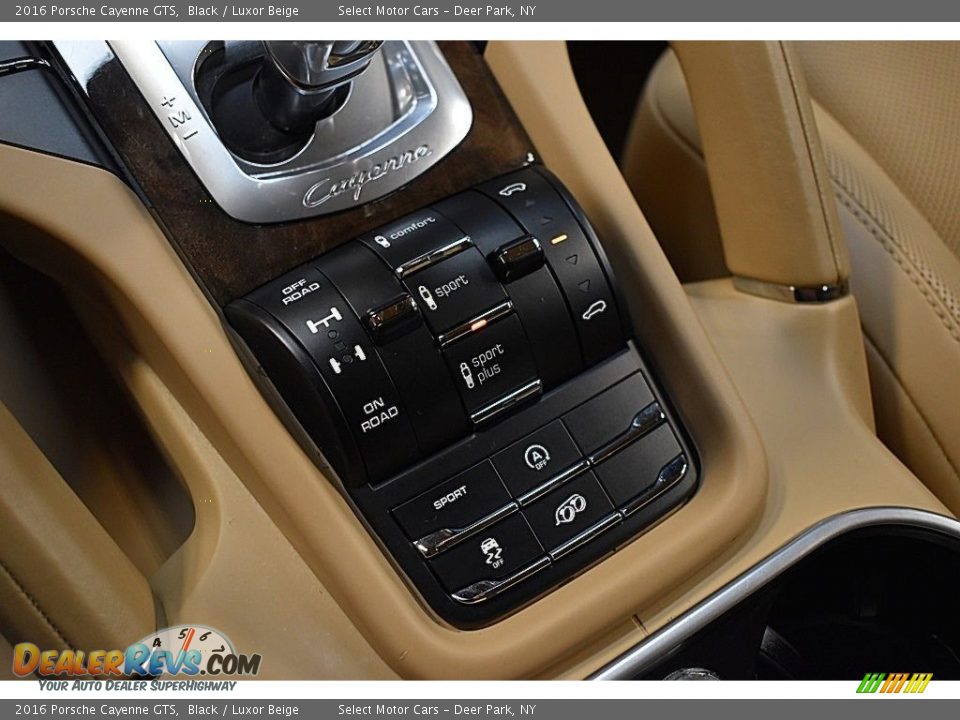 2016 Porsche Cayenne GTS Black / Luxor Beige Photo #22
