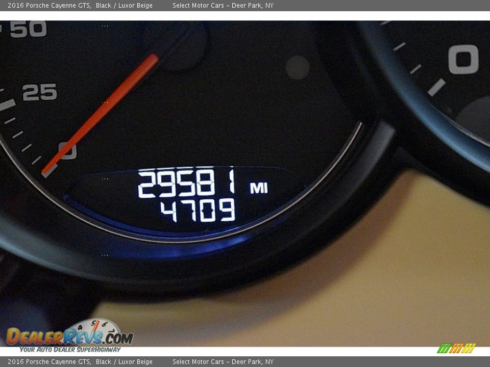 2016 Porsche Cayenne GTS Black / Luxor Beige Photo #23