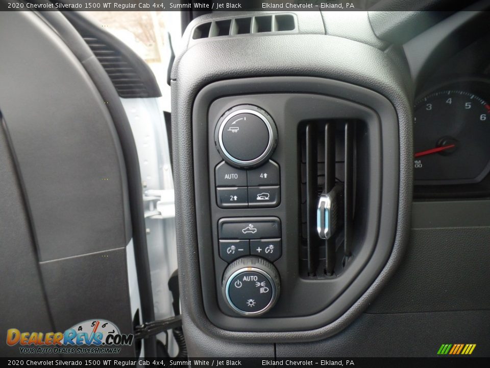 Controls of 2020 Chevrolet Silverado 1500 WT Regular Cab 4x4 Photo #22